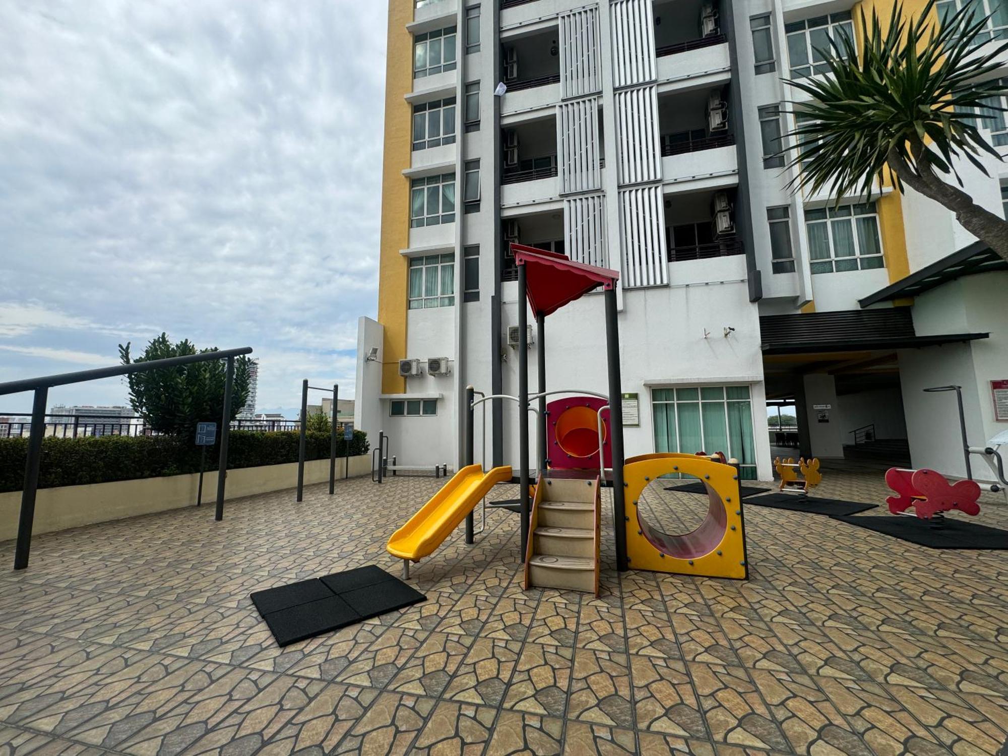 The Majestic Imperial Tower Premium - Apartment *